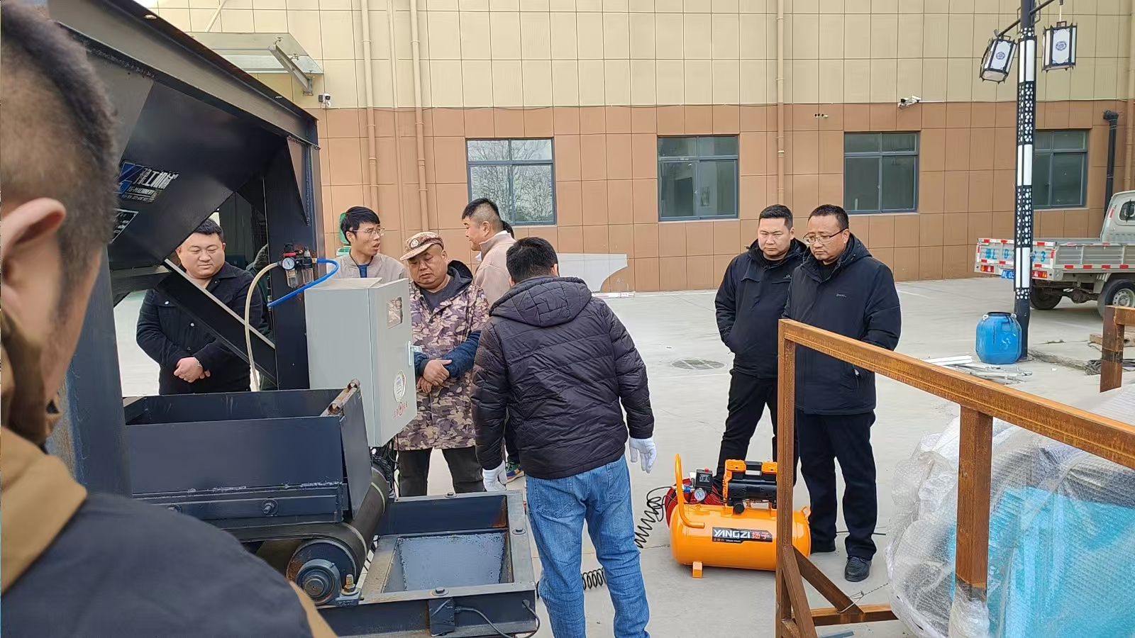 現(xiàn)場圖片 (9)