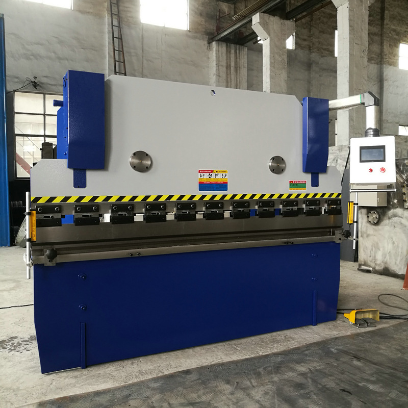 數(shù)控板料折彎?rùn)C(jī) (6)